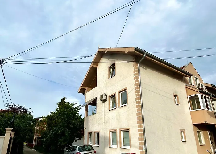 Apartment Banjski Cvet